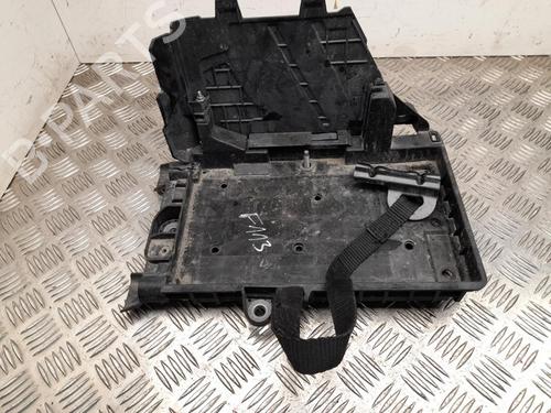 support-mercedes-benz-cla-shooting-brake-x118-2019-37556986 main image
