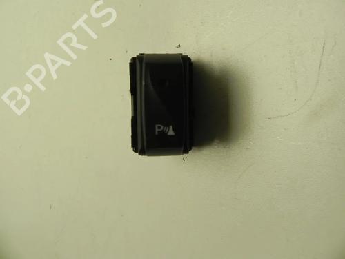 Used Switch Switch DACIA SANDERO II 1.5 dCi 75 / Blue dCi 75 (B8JW, B8M4, B8AH, B8M7, B8M6) (75 hp) 28948008 28948008