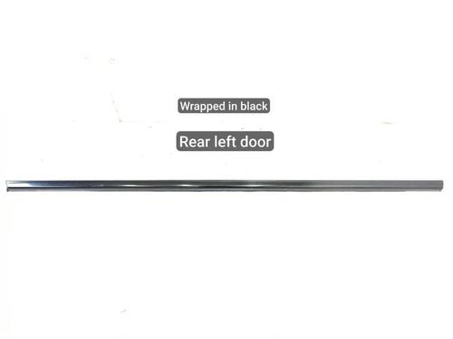 Dørliste Dørliste BENTLEY BENTAYGA (4V1) 6.0 (608 hp) 33847813 33847813