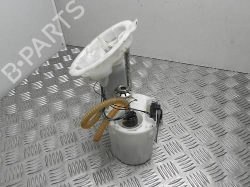 Used Fuel pump BMW 4 Coupe (F32, F82) 435 i (306 hp) 28935344