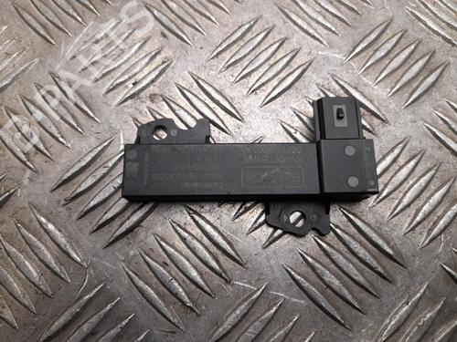 Antenne/Base Antenne/Base FORD MONDEO V Turnier (CF) 2.0 EcoBlue (190 hp) 37559600 37559600