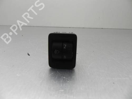 Used Switch SKODA SUPERB III (3V3) 1.6 TDI (120 hp) 28942160