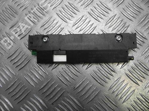 Used Electronic module BMW 5 Touring (F11) 530 d xDrive (258 hp) 28936682