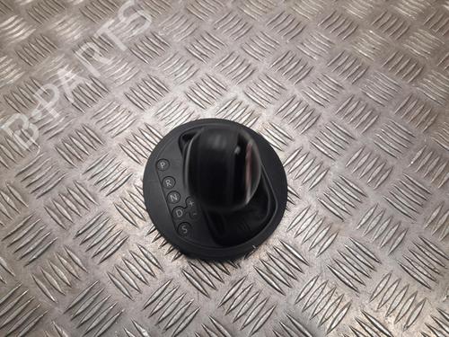 Pookknop Pookknop VW MULTIVAN T5 (7HM, 7HN, 7HF, 7EF, 7EM, 7EN) 2.0 BiTDI (180 hp) 37563434 37563434