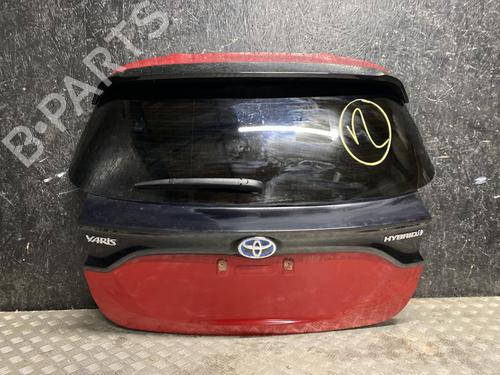 tailgate-toyota-yaris-_p21_-_pa1_-_ph1_-2020-37567843 main image
