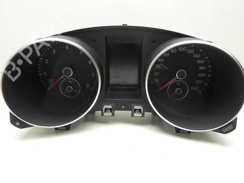 Used Instrument cluster VW GOLF VI (5K1) 1.4 TSI (160 hp) 28948567
