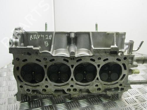 Used Cylinder head TOYOTA RAV 4 III (_A3_) 2.0 (ZSA35) (148 hp) 28941622