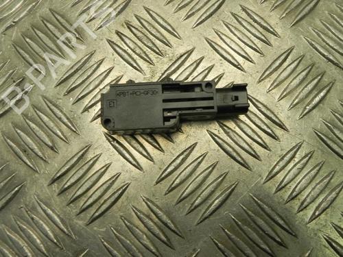 Used Electronic sensor JAGUAR X-TYPE I Estate (X400) 2.2 D (146 hp) 28911574