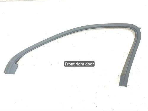 Dørliste Dørliste BENTLEY BENTAYGA (4V1) 6.0 (608 hp) 33847829 33847829