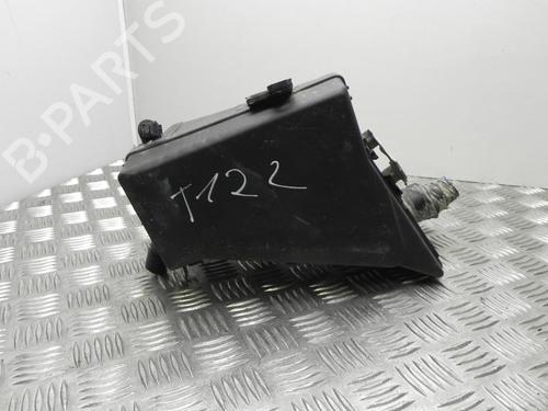 Used Fuse box SUBARU LEGACY IV Estate (BP) 2.0 D AWD (BPD) (150 hp) 28930028
