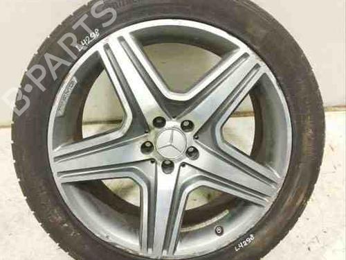 Used Rim MERCEDES-BENZ M-CLASS (W166) ML 63 AMG 4-matic (166.074) (525 hp) 28941338