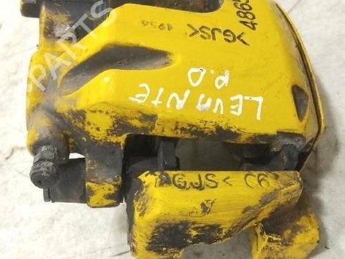 Right front brake caliper MASERATI LEVANTE SUV (M161) 3.0 S Q4 | BP28930270M104