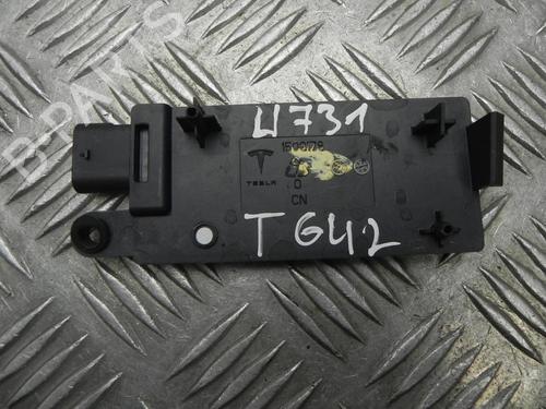 Antenne/Base TESLA MODEL Y (5YJY) Long Range All-wheel Drive | BP37546338C140 - Image 2