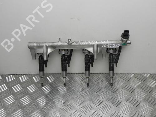 Used Injection rail BMW X1 (F48) xDrive 20 i (192 hp) 28911449