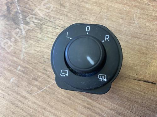 Used Mirror switch Mirror switch SKODA ENYAQ iV SUV (5AZ) 85 (286 hp) 39909698 39909698