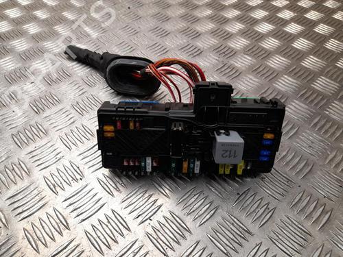 Used Fuse box Fuse box 37558429 37558429