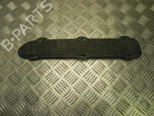 Used Grille Grille 37579070 37579070