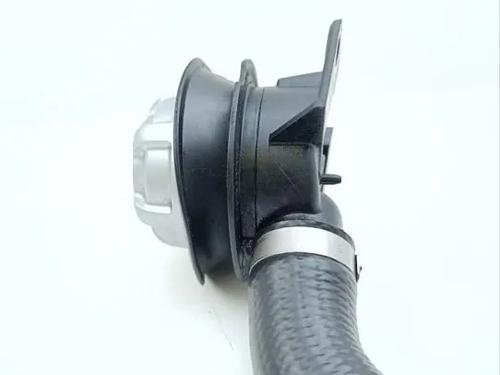 Pipe BENTLEY BENTAYGA (4V1) 6.0 | BP33847915M125 - Image 3