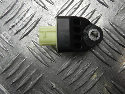 Used Electronic sensor TOYOTA YARIS (_P13_) 1.5 (NSP131_) (112 hp) 28923309