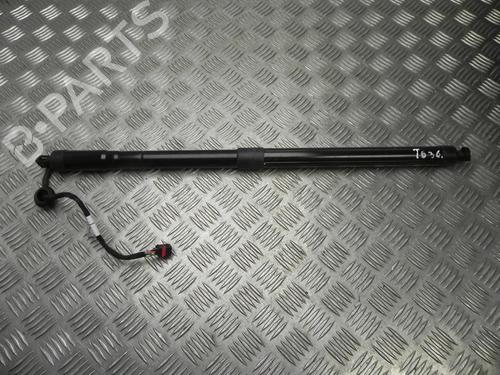 BP37546930O1 main image