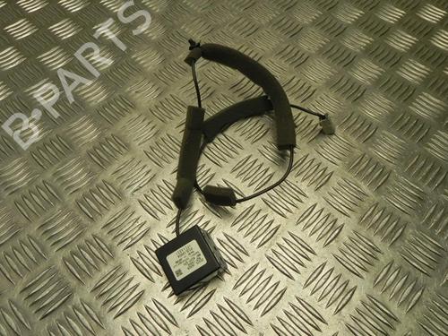 Used Antenna/Base NISSAN X-TRAIL II (T31) 2.0 dCi 4x4 (173 hp) 28934091