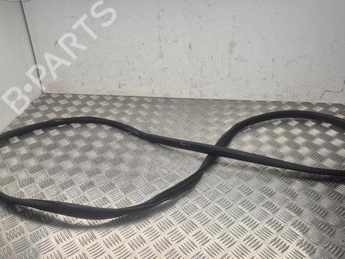 Used Rubber door seal Rubber door seal 37569590 37569590