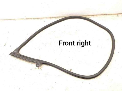 Used Rubber door seal PORSCHE TAYCAN Cross Turismo (Y1B) 4 (Y1BBD1) (476 hp) 28910295