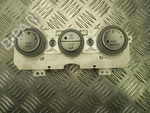 AC-Styringsenhed/Manøvreenhed AC-Styringsenhed/Manøvreenhed MAZDA 6 Station Wagon (GY) 2.0 DI (GY19) (121 hp) 37581070 37581070
