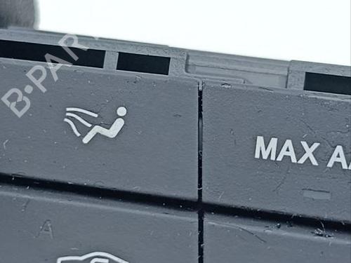 Switch MASERATI LEVANTE SUV (M161) 3.0 S Q4 | BP40242101I30 - Image 7