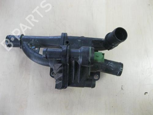 Used Thermostat housing Thermostat housing FORD FIESTA VI (CB1, CCN) 1.4 TDCi (70 hp) 28939155 28939155