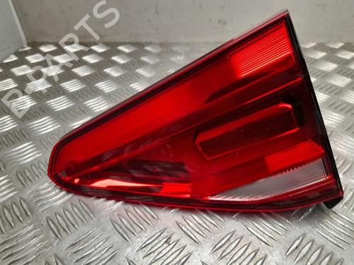 Używane Lampa tylna prawa VW TOURAN (5T1) 1.4 TSI (150 hp) 28910188