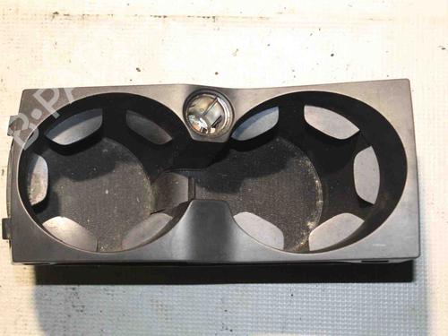 Kopholder/Genstandsholder VOLVO S60 II (134) D3 (150 hp) 28923037