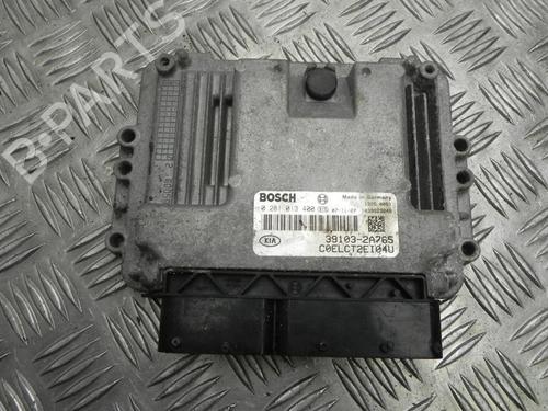 Used Engine control unit (ECU) KIA CEE'D Hatchback (ED) 1.6 CRDi 115 (115 hp) 28910075