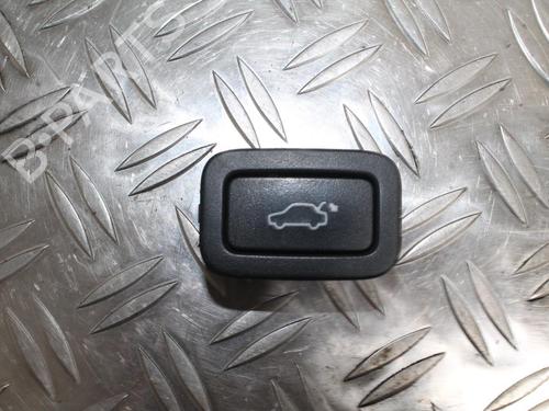 Used Switch Switch VOLVO XC60 I SUV (156) D3 / D4 (163 hp) 39997701 39997701