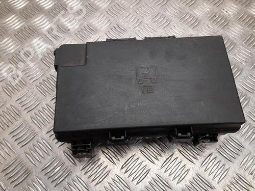 Used Fuse box JEEP GRAND CHEROKEE IV (WK, WK2) 3.0 CRD V6 4x4 (250 hp) 28939518