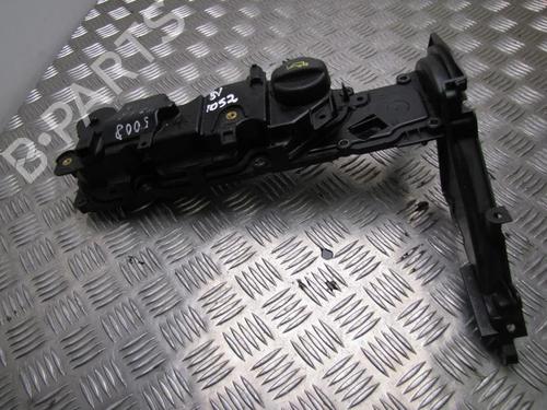 Used Valve cover Valve cover PEUGEOT 5008 (0U_, 0E_) 1.6 HDi (114 hp) 28927485 28927485