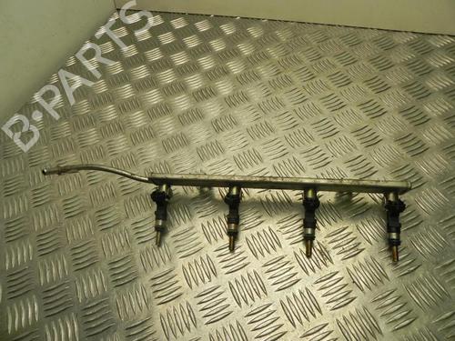Used Injection rail Injection rail 37580096 37580096