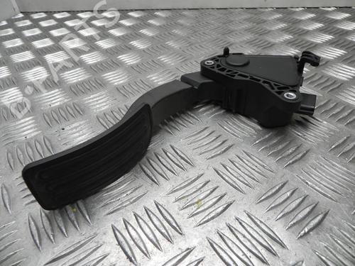 Used Pedal Pedal 37541115 37541115