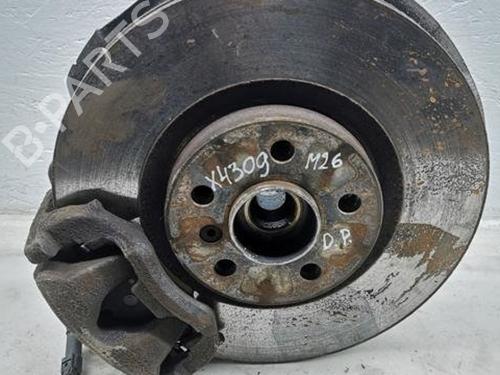 Used Right front steering knuckle BMW 5 Touring (F11) 525 d (218 hp) 28930962