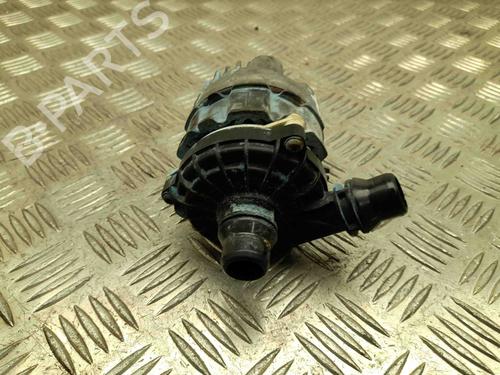 Pompe de circulation d'eau MERCEDES-BENZ VITO Tourer (W447) 119 CDI / 119 BlueTEC 4-matic (447.701, 447.703,... (190 hp) 28928671