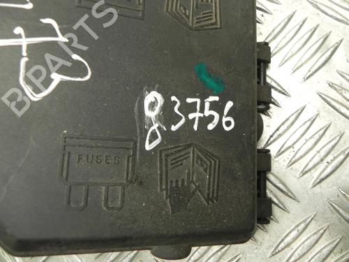 Fuse box ROVER 75 (RJ) 1.8 | BP37580727E1 - Image 4