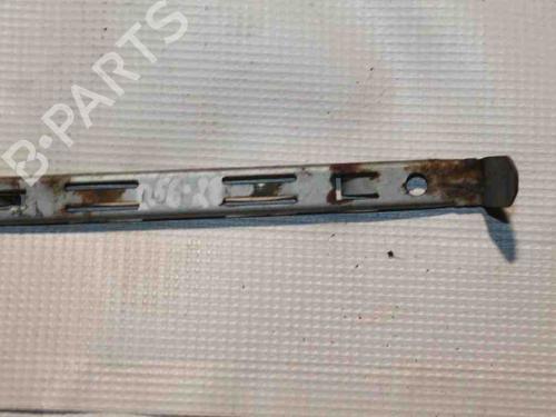 Used Left headlight support VOLVO XC90 I (275) D5 AWD (185 hp) 28914322