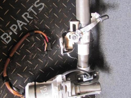 Used Steering pump TOYOTA YARIS (_P13_) 1.5 Hybrid (NHP130_, NHP130) (101 hp) 28944334