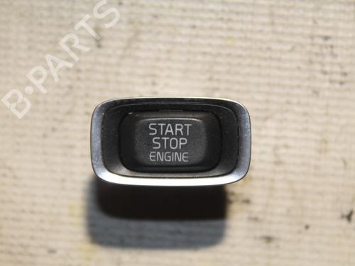 Used Switch VOLVO V40 Hatchback (525) D2 (114 hp) 28931977