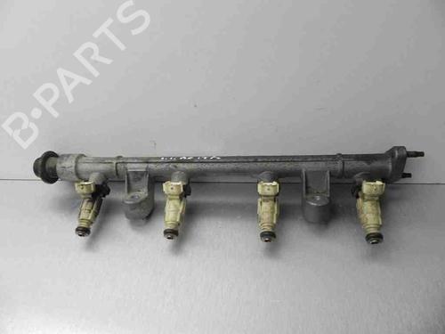 Used Injection rail HYUNDAI TUCSON (JM) 2.0 (141 hp) 28931982