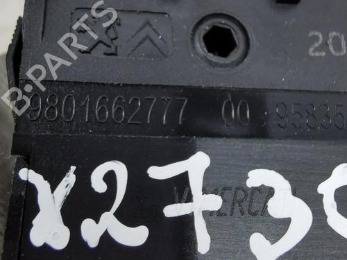 Switch CITROËN C4 CACTUS 1.2 THP 110 | BP28942652I30 