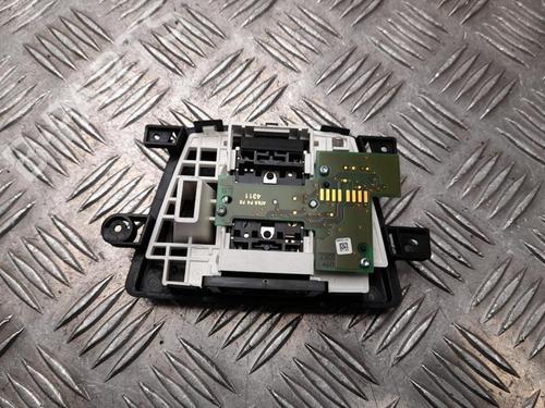 Switch BMW X3 (F25) xDrive 20 d | BP28936907I30 
