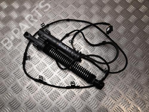 Used Tailgate lift support BMW 5 (F10) 550 i (449 hp) 28925442
