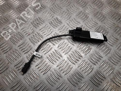 electronic-module-tesla-model-y-5yjy-2019-37566403 main image