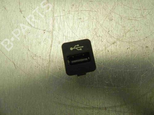 Used Electronic module BMW 5 (F10) 550 i xDrive (408 hp) 28910658